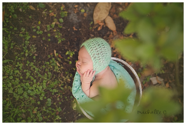 Outdoor Newborn | Winter Park Newborn Photographer | MCP 2015 06