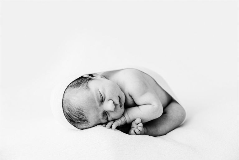 best newborn photographer near me